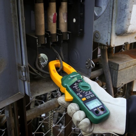 Alicate Amperímetro Digital 1000A (DC/AC) CAT III 1000V ST03026 SATA-f75772e3-0b26-44ed-88fb-713883a3677c