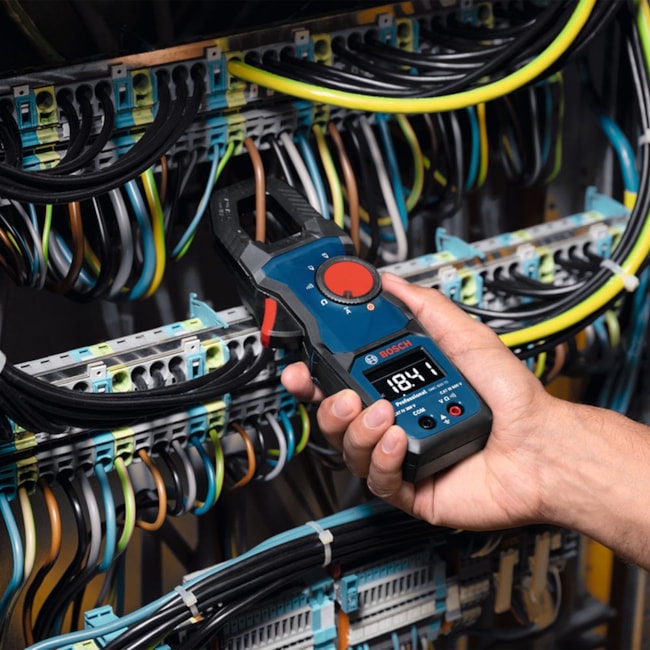 Alicate Amperímetro Digital 600A (AC/DC) CAT III 600V CAT IV 300V GMC 600-15 BOSCH-122880d8-179f-4808-92ce-912b08a5b412