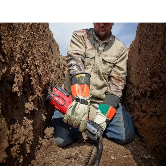 Alicate de Pensa Terminal 380mm 18V com 2 Baterias 2.0Ah Carregador 220V e Bolsa 2678-22 MILWAUKEE-61469a7f-b5bf-4e27-a65e-1b39a594f88a