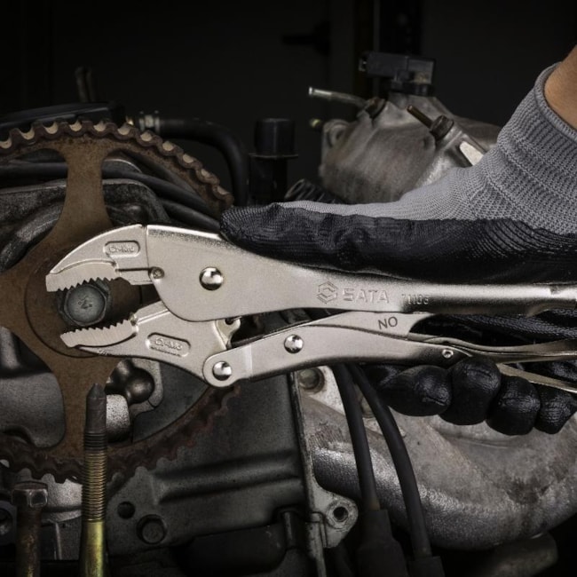 Alicate de Pressão Mordente Curvo 10