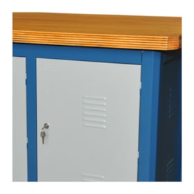 Bancada Fechada com 2 Prateleiras e 3 Portas 150CDF FERCAR