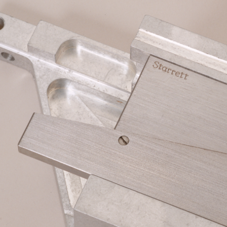 Bloco Paralelo Ajustável de 24-33mm 154D STARRETT-3afe4110-fa52-4cf7-9271-4c5736cea432