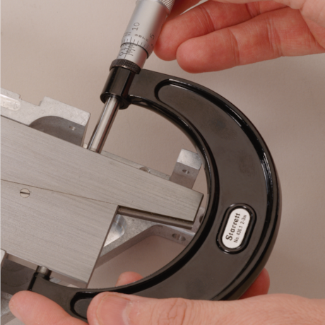 Bloco Paralelo Ajustável de 44-57mm 154F STARRETT-ed385556-c4d1-44c7-a650-8c472dc4435c