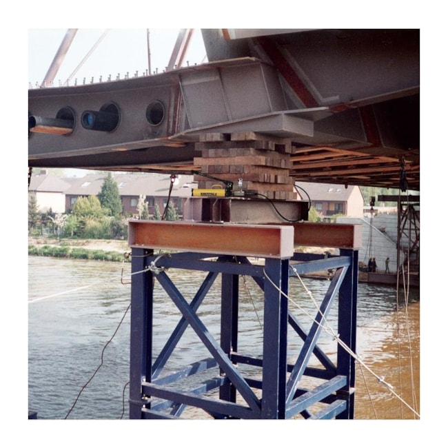 Bomba Hidráulica Manual de Aço 2 Velocidades 2.200 cm³ Óleo Reutilizável Simples Ação P80 ENERPAC-0d5fd36b-18ca-44e6-9a74-6ba770470fff