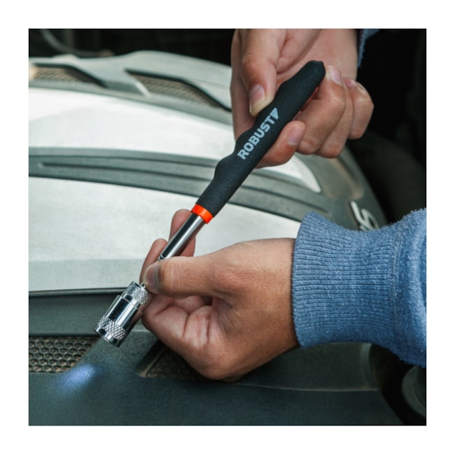 Caneta Magnética Telescópica com LED S38100619 ROBUST-87c150ed-0d1c-4816-980d-270ebe8301f7