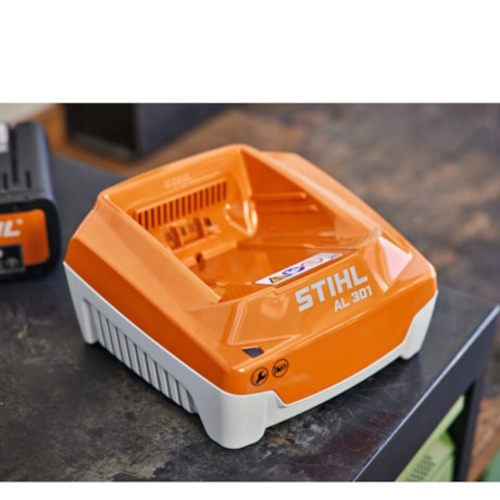 Carregador de Bateria 110V AL 301 STIHL-c2224172-25ff-4f47-955a-fb0ce6f4e5bc