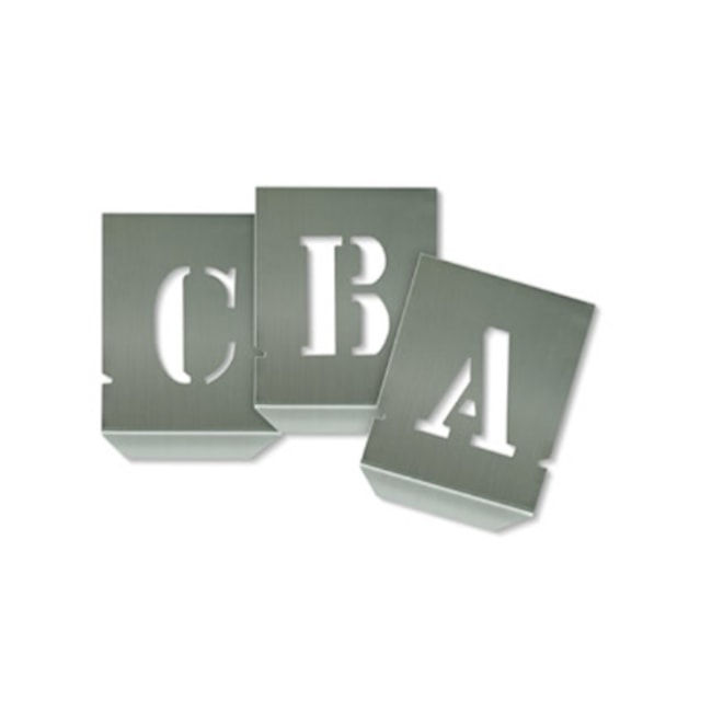Chapa Alfabeto Vazada para Pintura 20mm 26 Peças 1360006 AMATOOLS-8f7a2358-d149-4504-a610-37c88b05f54d