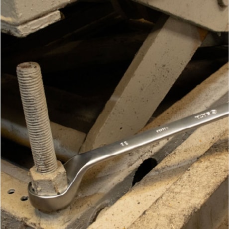 Chave Combinada Angulada 35mm ST40261G SATA-c5729f5a-b525-4554-879c-fa89450489f9