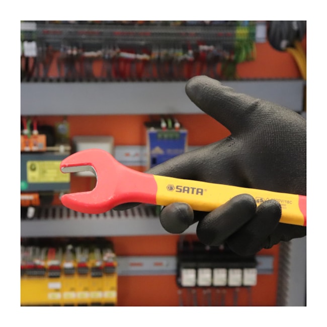 Chave Fixa 18mm Isolado 1000V VDE ST41318SC SATA-a854fd45-aa66-425e-800b-23cc835a3b8f