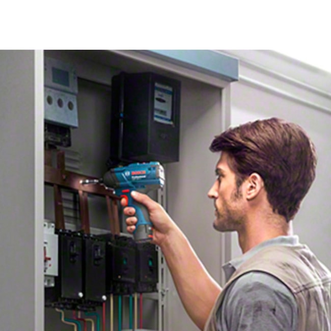 Combo Furadeira Parafusadeira + Chave de Impacto 12V com 2 Baterias 2.0Ah Carregador Bivolt e Maleta 06019G80E4 BOSCH-446a3122-e66b-4df4-be6c-654287fe2742