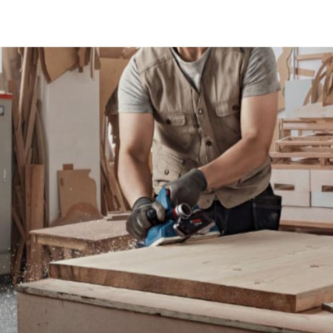 Combo Plaina Elétrica 700W GHO-700 e Lixadeira Roto Orbital 250W GEX 125-1 AE BOSCH-00e82e1c-035e-40a6-9b37-b4b6541fbde7