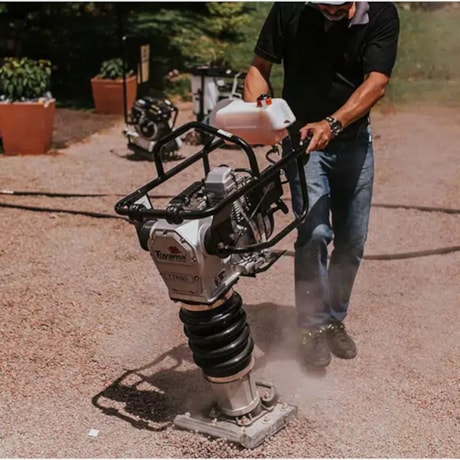 Compactador de Percussão Gasolina 4CV 4T 290x330mm 1397KGF TTR80Z-XP TOYAMA-1d8bc434-8b94-4ec2-934a-f5f1ee2770e1