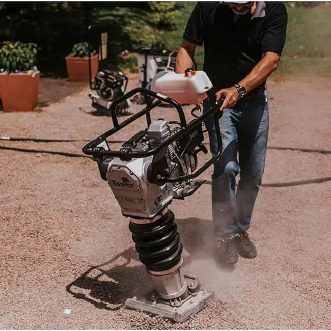 Compactador de Percussão Gasolina 4CV 4T 290x330mm 1397KGF TTR80Z-XP TOYAMA-397de52f-8a4d-4021-ad2a-0d841e8f7414