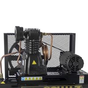 Compressor de Ar 25 Pés 175 Psi 250 Litros Trifásico Bravo Industrial 922.7799-0 CSL25BR/250L SCHULZ