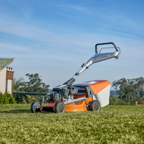 Cortador de Grama à Gasolina com Recolhedor 2.5HP 4 Tempos 51cm RM 253.3 STIHL-72183568-601a-4eb8-b33a-f7faa840395a