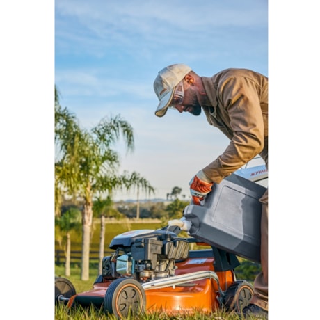 Cortador de Grama à Gasolina com Recolhedor Tração nas Rodas Traseiras 2.5HP 4 Tempos 51cm RM 253.3 T STIHL-7f236615-b731-4151-aba5-00733fddf195