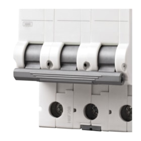 Disjuntor 3P 2A 3kA DIN Curva C com Alavanca Articulada 5SL1 302-7MB SIEMENS