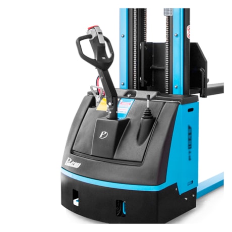 Empilhadeira Elétrica Tracionária 1.600 Kg 5.400mm PT 16/54 FAST PALETRANS -c798e8a1-ca34-4c4f-bfd4-5ed746f76f83