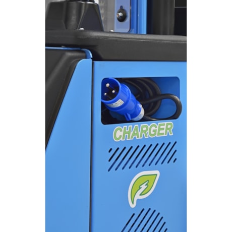 Empilhadeira Tracionária 1600kg / 5400mm Bateria Lítio Carregador Embutidos PTL 16/54 FAST LITIO 150AH PALETRANS-0f09297f-cd65-42e5-8bf0-b9903803ae82