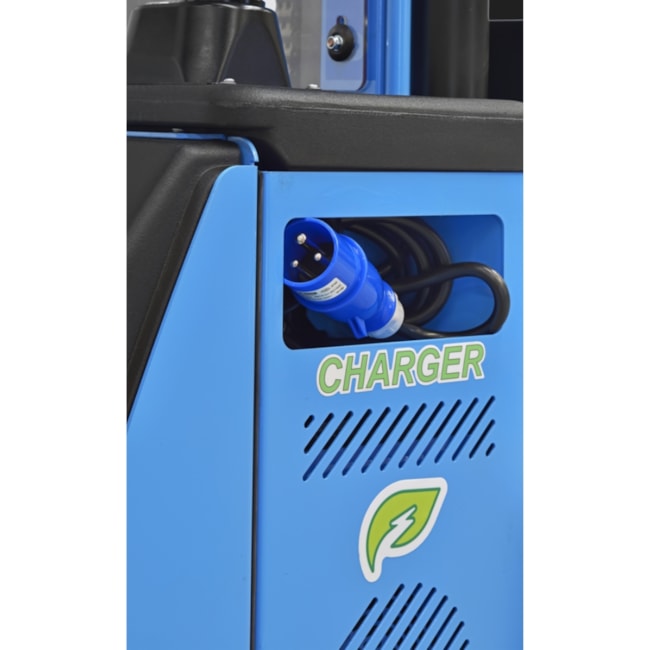 Empilhadeira Tracionária 1600kg / 5400mm Bateria Lítio Carregador Embutidos PTL 16/54 FAST LITIO 150AH PALETRANS-55886b4c-59de-405b-9b2a-b7b97df085f2