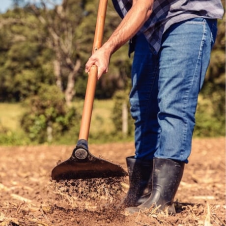 Enxada Canavieira Goivada 2.0 em Aço com Cabo de Madeira 130cm 77215704 TRAMONTINA-5245b0ce-5803-4dca-b37b-8a0cc1f39d1d