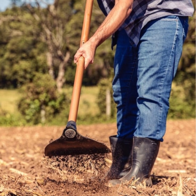Enxada Canavieira Goivada 2.0 em Aço com Cabo de Madeira 130cm 77215704 TRAMONTINA-828eefcc-d00d-4a99-baef-d4f51920cf5b