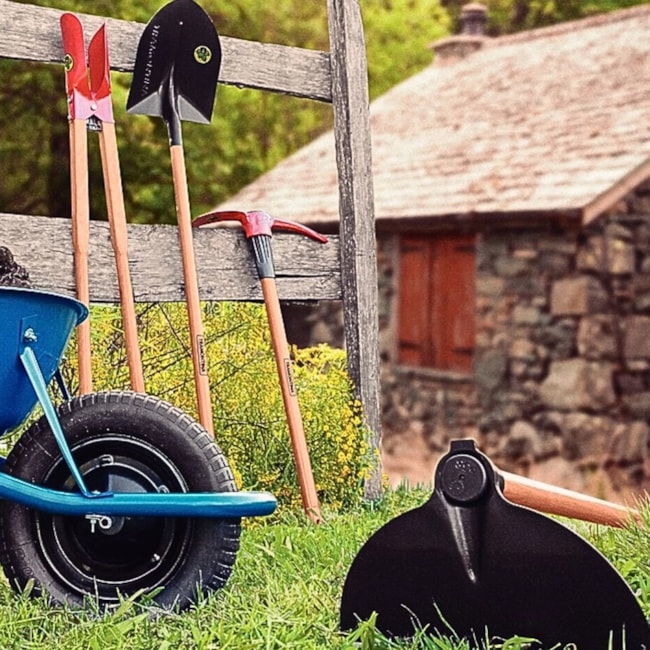 Enxada Larga 2.0 em Aço sem Cabo 77250204 TRAMONTINA-14564995-0b49-42c6-afc8-432080c11e9b