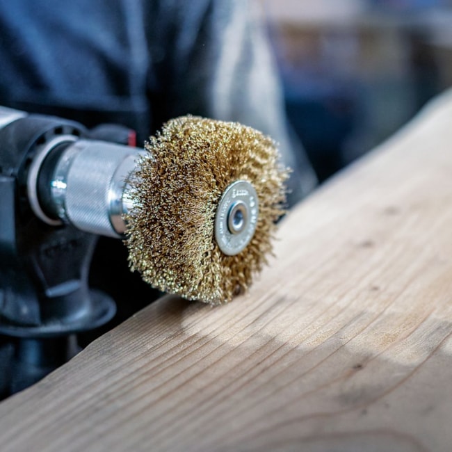 Escova de Aço PRO Multi Clean Ondulado Haste LTD 3