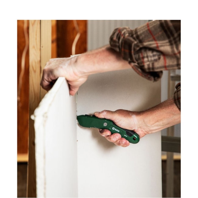 Estilete de Segurança Auto-Retrátil Reforçado Trapezoidal 18mm ST93624G SATA-dcdfc193-751f-42c6-82a1-2602718d2831