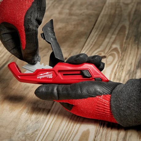 Estilete Retrátil Trapezoidal Multifunção 48-22-1510 MILWAUKEE-4967b230-1932-477e-9570-f52ed419879f