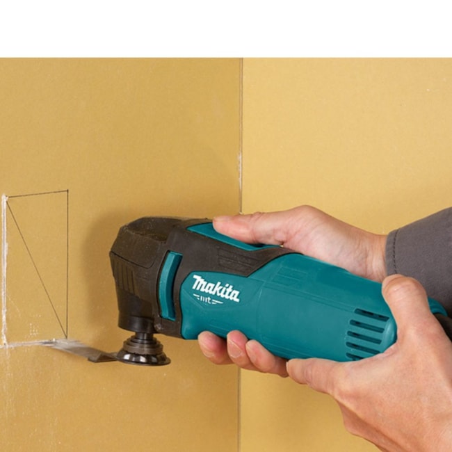 Faca Vibratória 200W com Maleta M9800BKX2 MAKITA-720f500b-e781-49b6-990f-e3294668cf0c