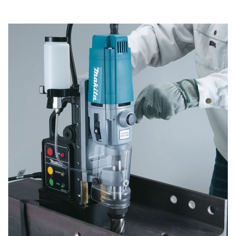 Furadeira de Base Magnética 35mm 1.050W com MaletaHB350 MAKITA