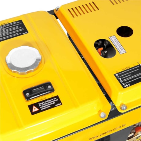 Gerador a Diesel 3.3/3.6 KVA Monofásico 110V/220V GDV 3600 VONDER-a7ce0b03-dae7-4249-ac35-734967750dc1