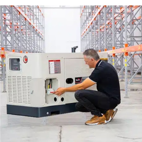 Gerador Diesel 20/22 KVA Trifásico 380V 4C Partida Elétrica Cabinado TDMG20SE3 TOYAMA-89cff549-2198-4ecd-bd7f-5a3e29d3a2fc