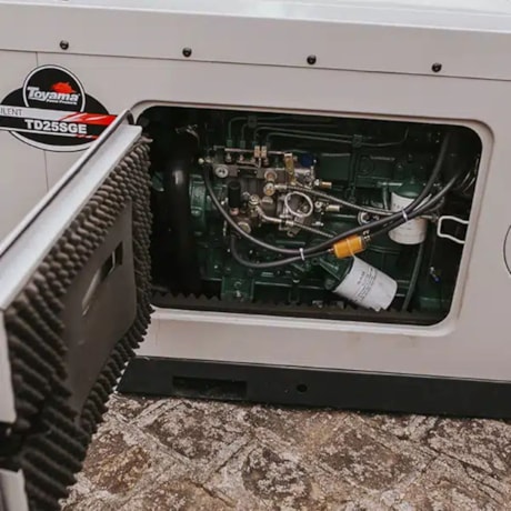 Gerador Diesel 25.0/27.5 KVA Trifásico 220V 4C Partida Elétrica Cabinado TDMG25SE3-220 TOYAMA-aff48982-2423-4006-90ee-1b342b1407b7