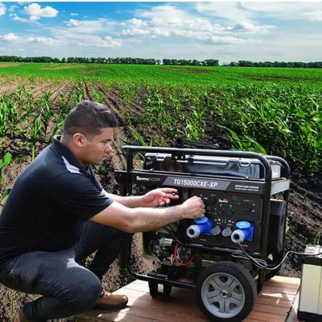 Gerador Gasolina 13.5 KVA 220V Monofásico 4T Partida Elétrica TG15000CXE-XP TOYAMA-80b53654-4ace-4249-a832-cebae3c0519c