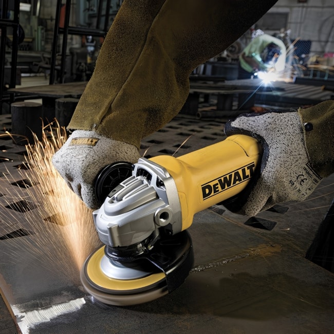 Kit DEWALT Esmerilhadeira Angular 5