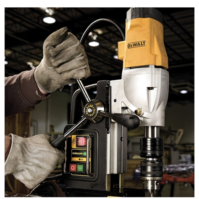 Kit DEWALT Furadeira com Base Magnética 1200W com Maleta 220V DWE1622K-B2 +  Broca Anular HSS 16.00x25mm Encaixe Weldon-e5ef6f6a-0684-476f-9156-60146635294c