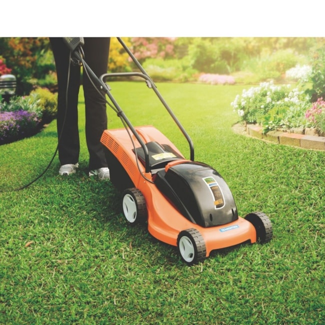Kit Jardinagem Cortador de Grama Elétrico Tramontina CE35P 1300 W + Tesoura para Poda com Cabo Plástico + Vassoura Plástica para Jardim-043356c3-f8e9-4991-aa46-31df08ce0990