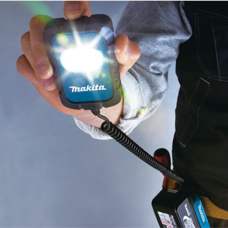 Lanterna de LED 18V sem Bateria e sem Carregador DML803 MAKITA-17812ab8-48d0-4397-ab59-2753a1631a96