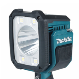 Lanterna de Led 40V 640 Metros sem Bateria sem Carregador ML007G MAKITA