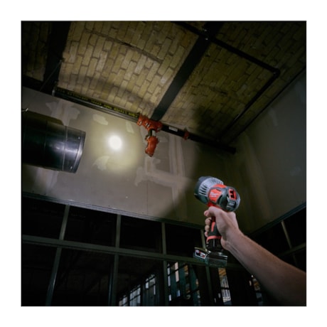 Lanterna LED 12V 800 Lumens sem Bateria e Carregador 2353-20 MILWAUKEE-15e240b9-0963-48c3-9878-3dc22704d3fd