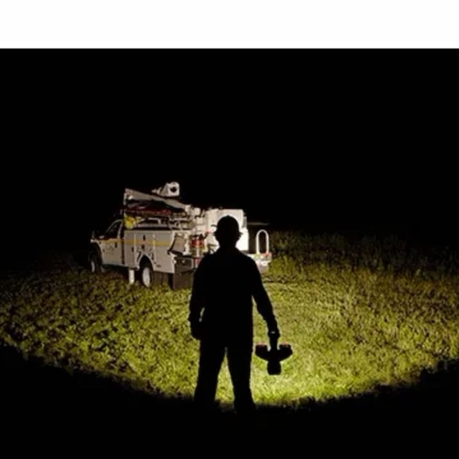 Lanterna LED 18V 2500 Lumens sem Bateria e sem Carregador 2122-20 MILWAUKEE-2b388346-bd98-4078-a84d-d42bc8e8999a