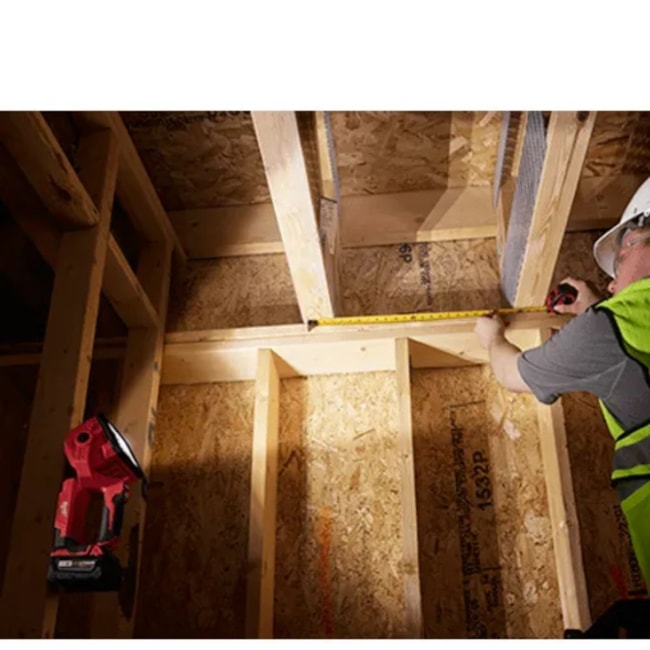 Lanterna Refletora LED 1250 Lumens 18V sem Bateria e sem Carregador 2354-20 MILWAUKEE-5f302a05-b514-451a-94ba-f0e9ac3a1a17