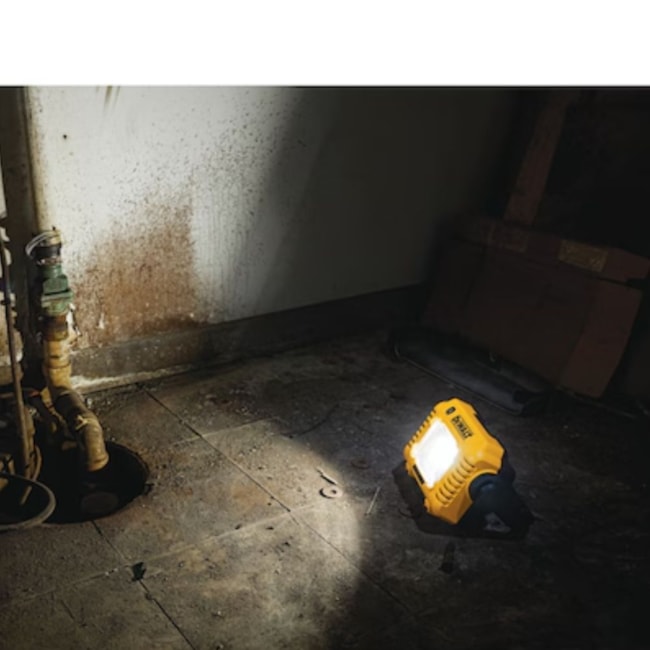 Lanterna Refletora Led 12V/20V sem Bateria e sem Carregador DCL077B DEWALT-d4f37f5d-d591-42e2-b82c-6b27115bef37