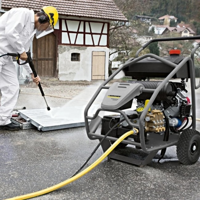 Lavadora Alta Pressão 7250Lbs 900L/H 16000W Trifásico a Gasolina HD 9/50-4 Cage KARCHER-5c2c12b1-6b0f-432c-bde6-b87f399dc417
