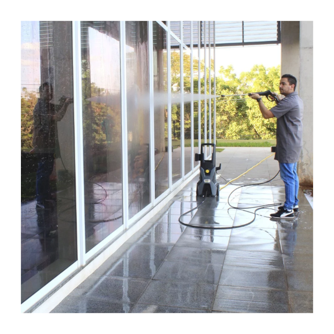 Lavadora de Alta Pressão 2100 Libras 400L/h 1.900W 220V HD 4/13 C KARCHER-e5e4280f-d8ee-4971-b15c-5c7a1eec7c27