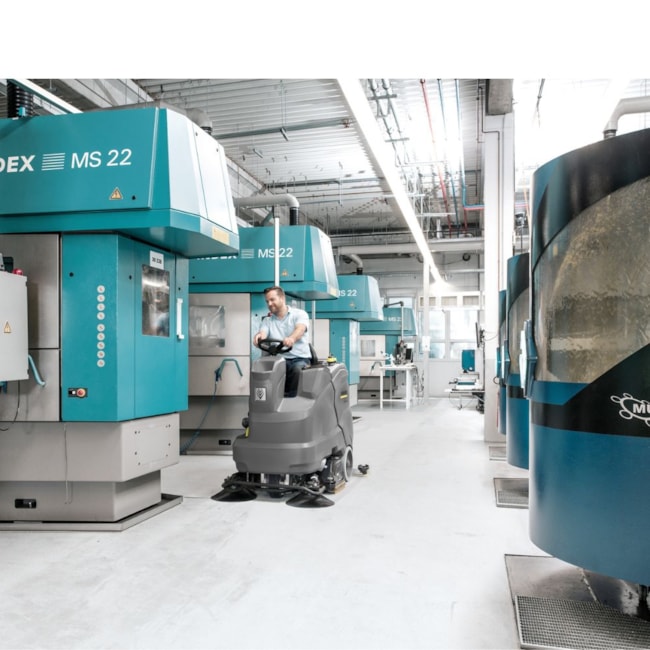 Lavadora Secadora de Piso Disco 750mm 4500M/2H com Bateria e Carregador B 90 R KARCHER-49b83fc7-21f1-4326-9308-ae3f52f4901c