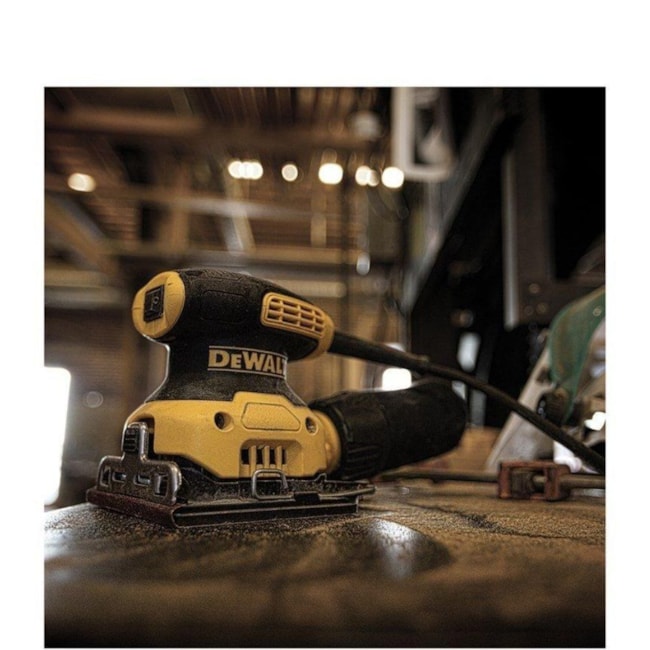 Lixadeira Orbital 1/4 Lixa 230W DWE6411 DEWALT-0d000f37-67b8-442c-9a2f-b1f3c00606e9