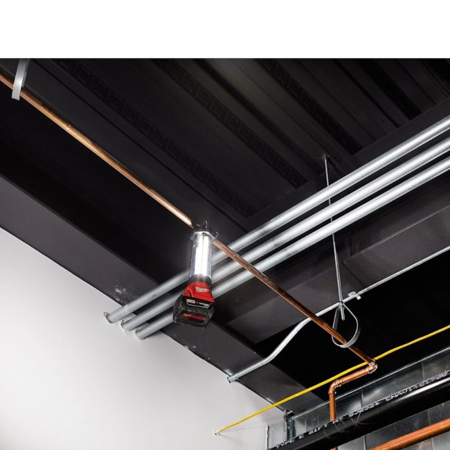 Luminária LED 18V 700 Lumens 360GR sem Bateria e sem Carregador 2363-20 MILWAUKEE-d152849a-9385-4246-b82c-d580182d066b